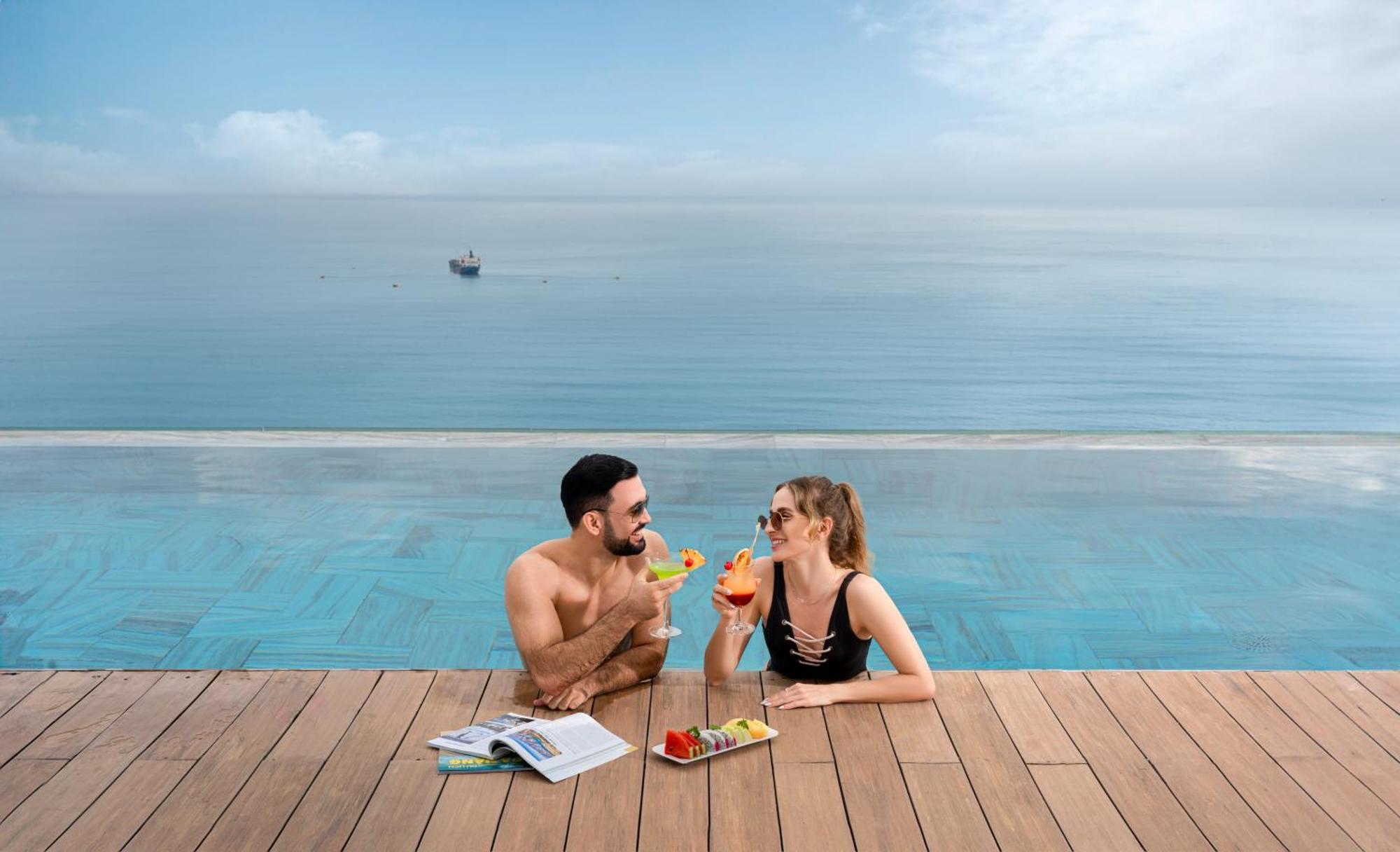 A La Carte Da Nang Beach Zewnętrze zdjęcie