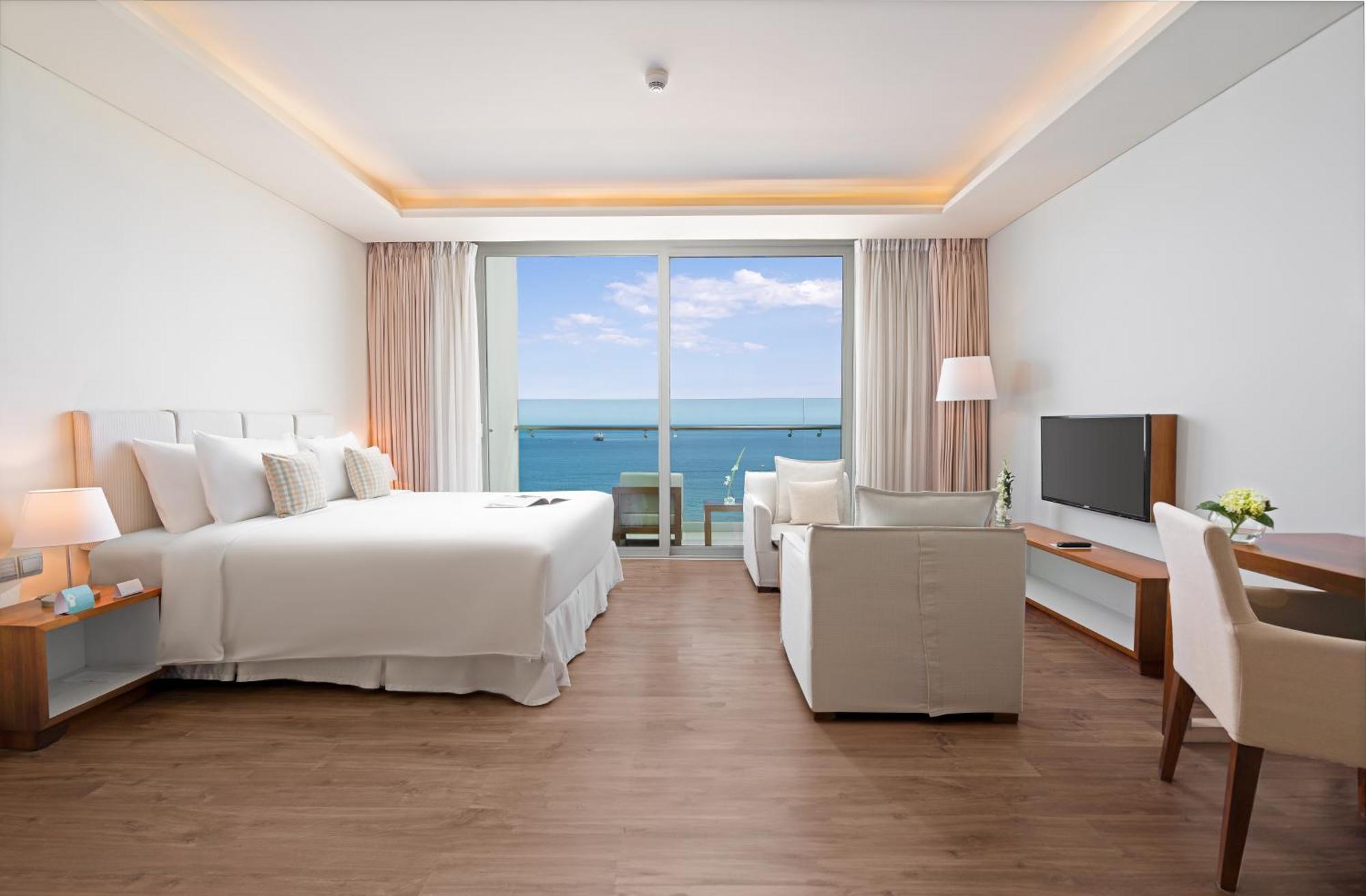 A La Carte Da Nang Beach Zewnętrze zdjęcie