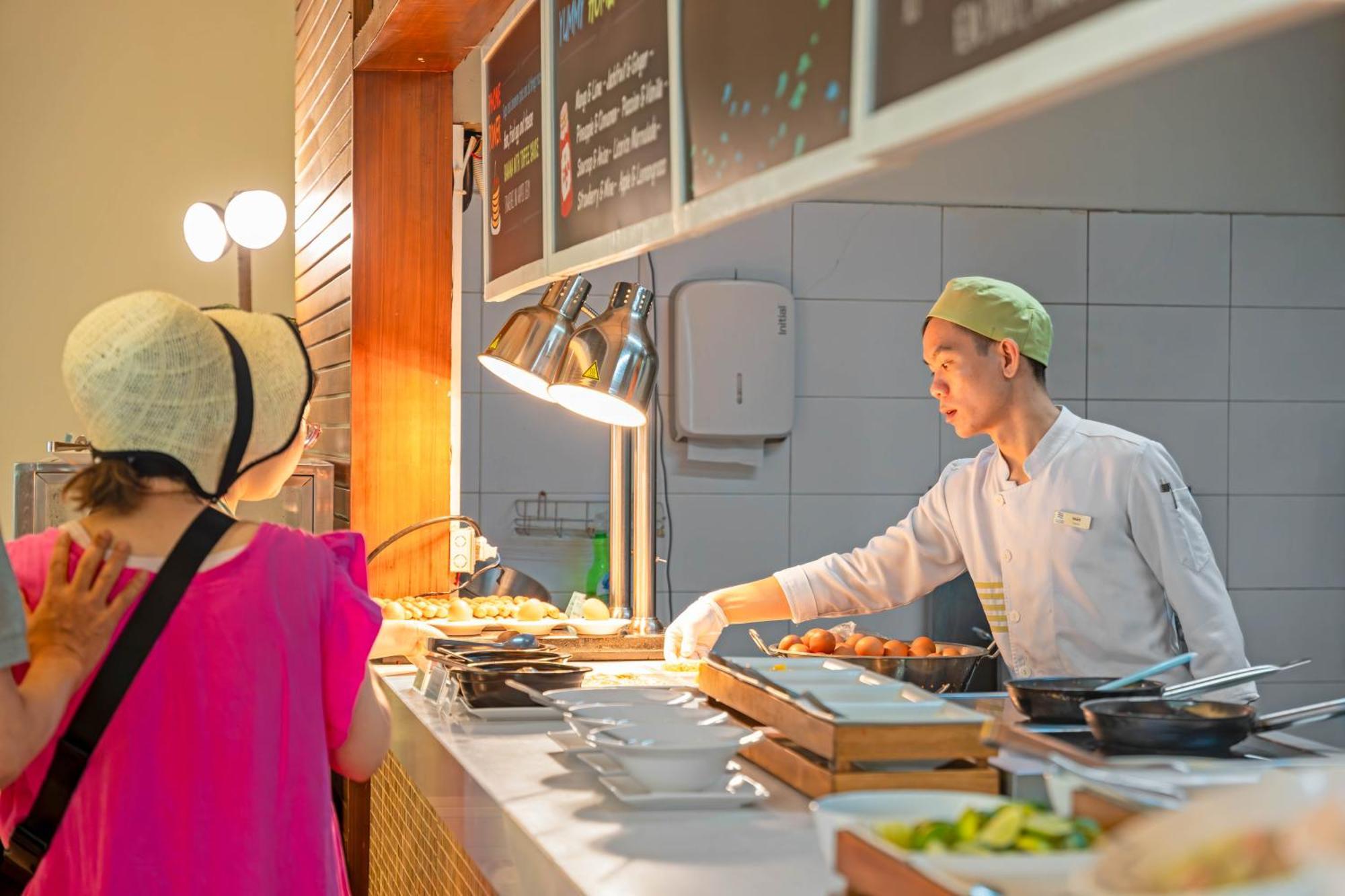 A La Carte Da Nang Beach Zewnętrze zdjęcie